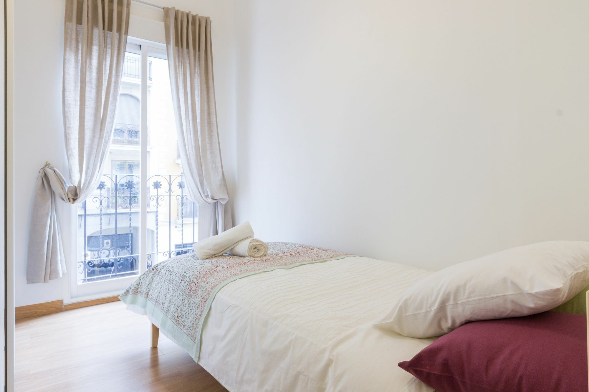 Apartamento To Rent Plaza De Espana-princesa